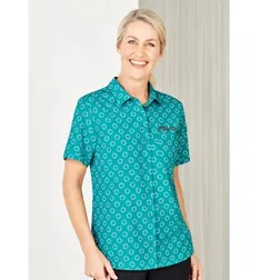 CS948LS Ladies Daisy Print Healthcare Shirts With Stretch
