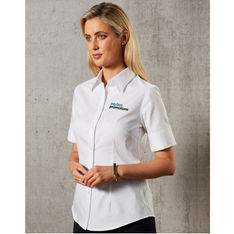 Women's Fine Twill Short Sleeve Cotton Blend Shirt