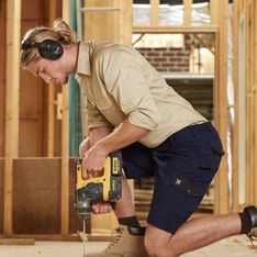 Mens Stretch Cargo Shorts 97 Cotton 3 Spandex