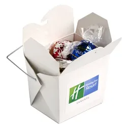 Lindt Lindor White Noodle Box with Premium Chocolate Balls