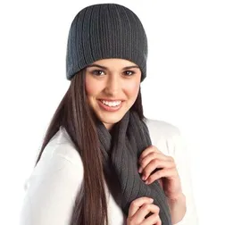 Cable Knit Acrylic Scarf with Loop Closure